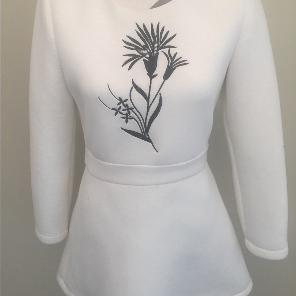 Dress - Picture 2 of 2